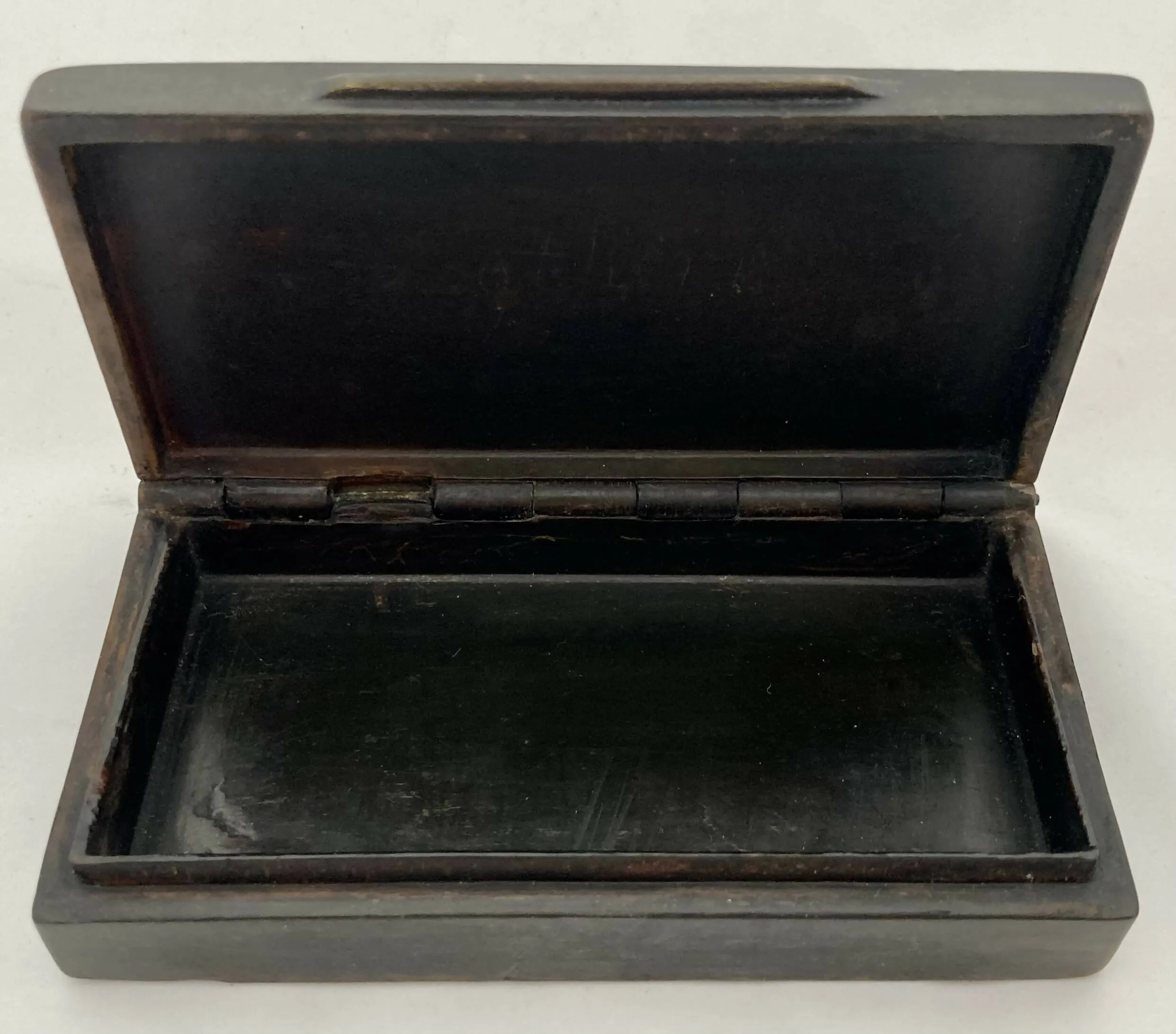 1840 Paris Funeral Procession of Napoleon Bonaparte Pressed Horn Snuff Box.