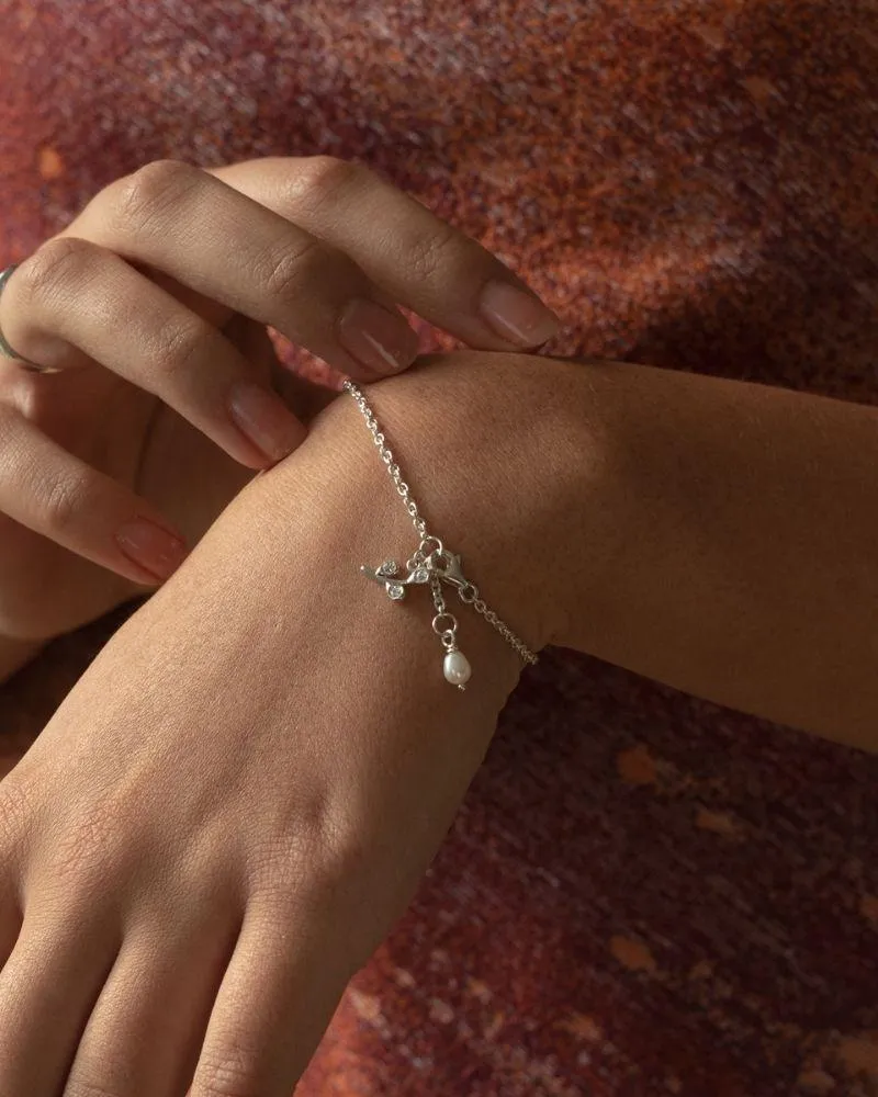 Branch Bracelet in Sterling Silver with lab grown Diamonds & Pearl