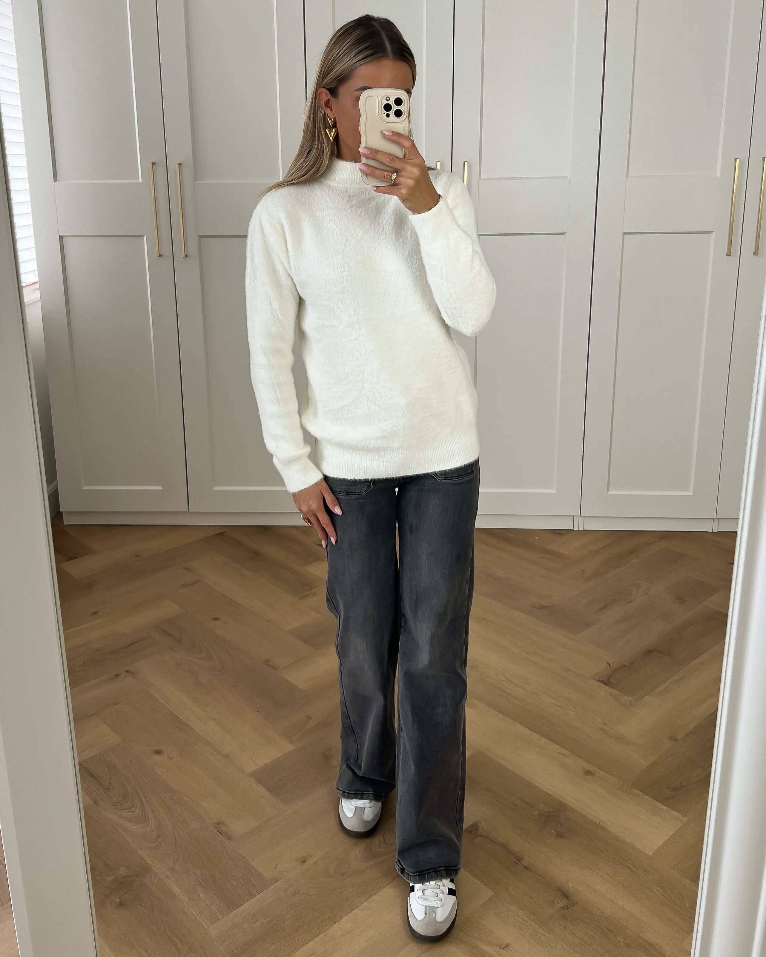 CATO - Fluffy Sweater in Off White