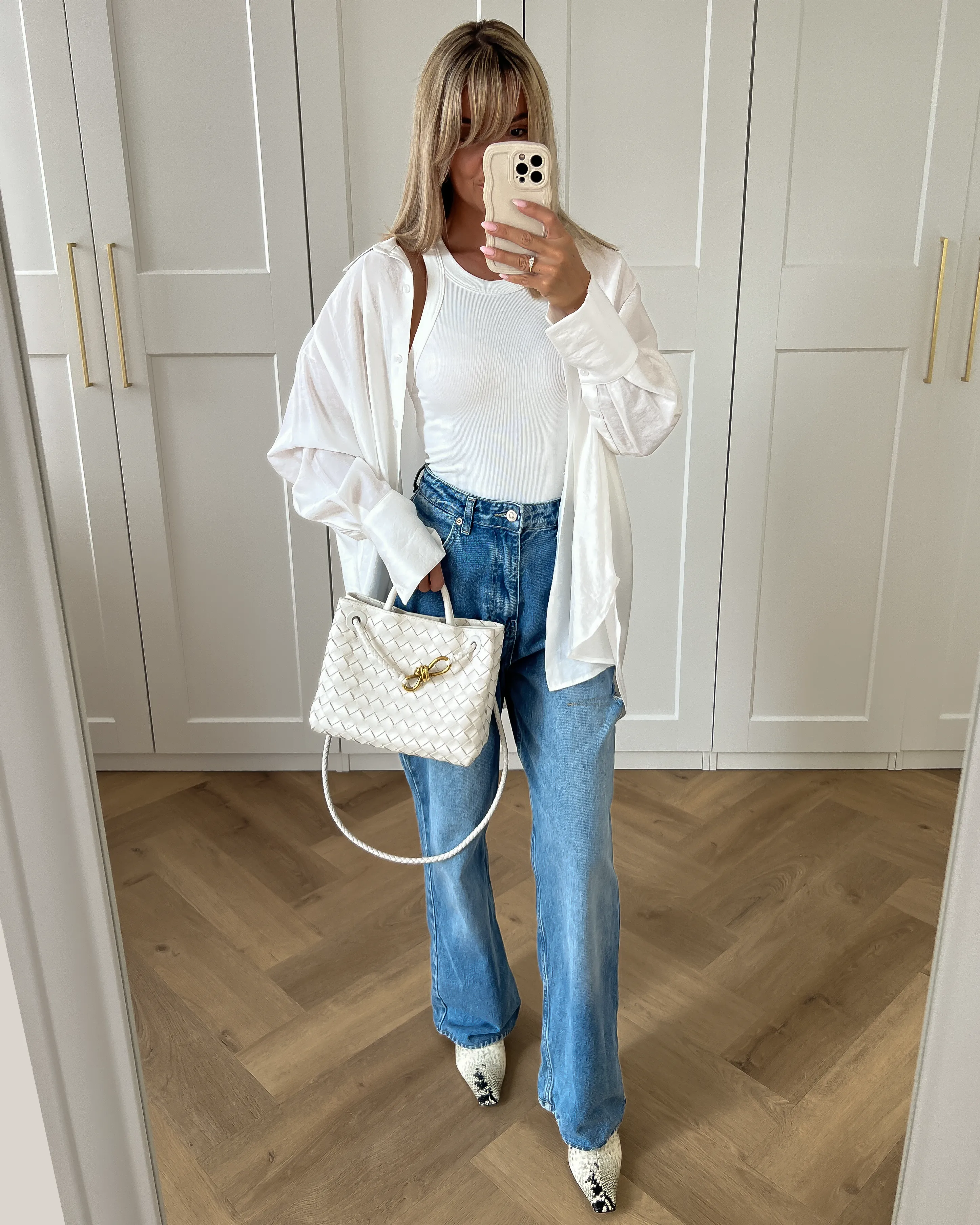 SARAH - Soft Oversized Blouse in White